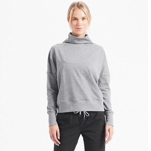 Vuori Tops - Vuori Cleo Sweatshirt
